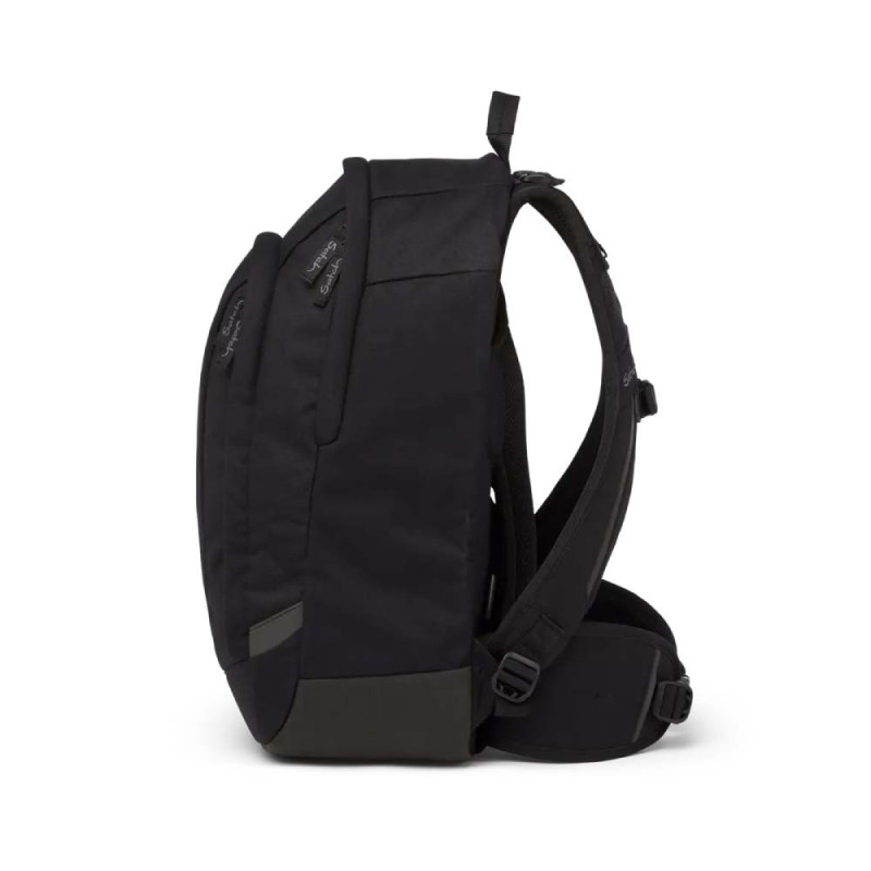 SATCH Schulrucksack AIR in verschiedenen Farben - Blackjack links