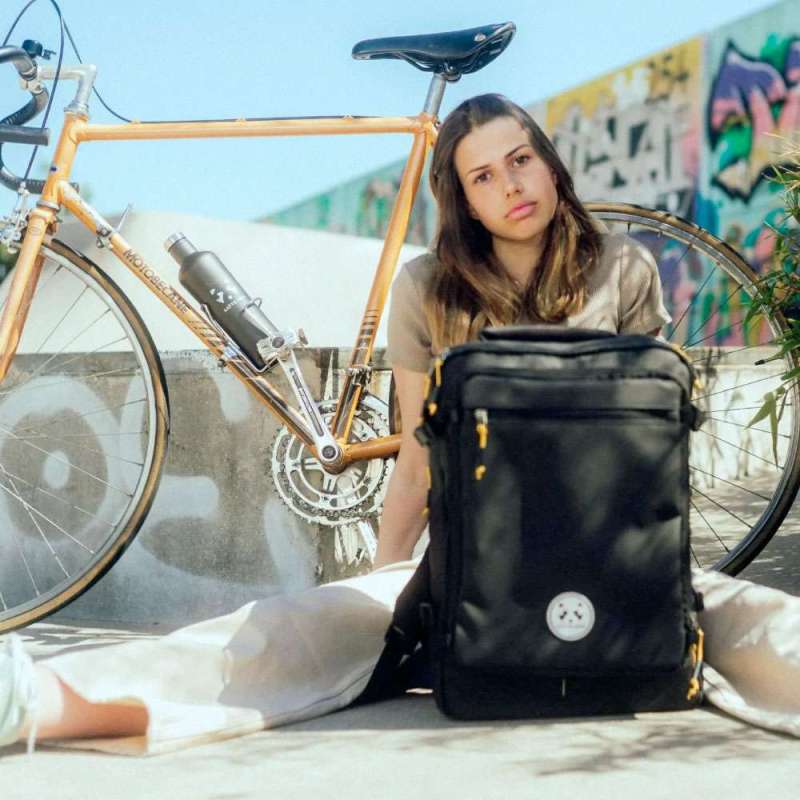 KATTBJÖRN Trinkflasche 500 ml schwarz Mädchen mit Fahrrad