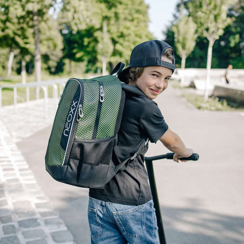 NEOXX Schulrucksack Flow All about Neon von hinten