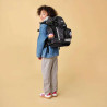 ERGOBAG Schulrucksack Set 6 tlg - Super Reflektbär Kind mit Schulranzen Rückansicht
