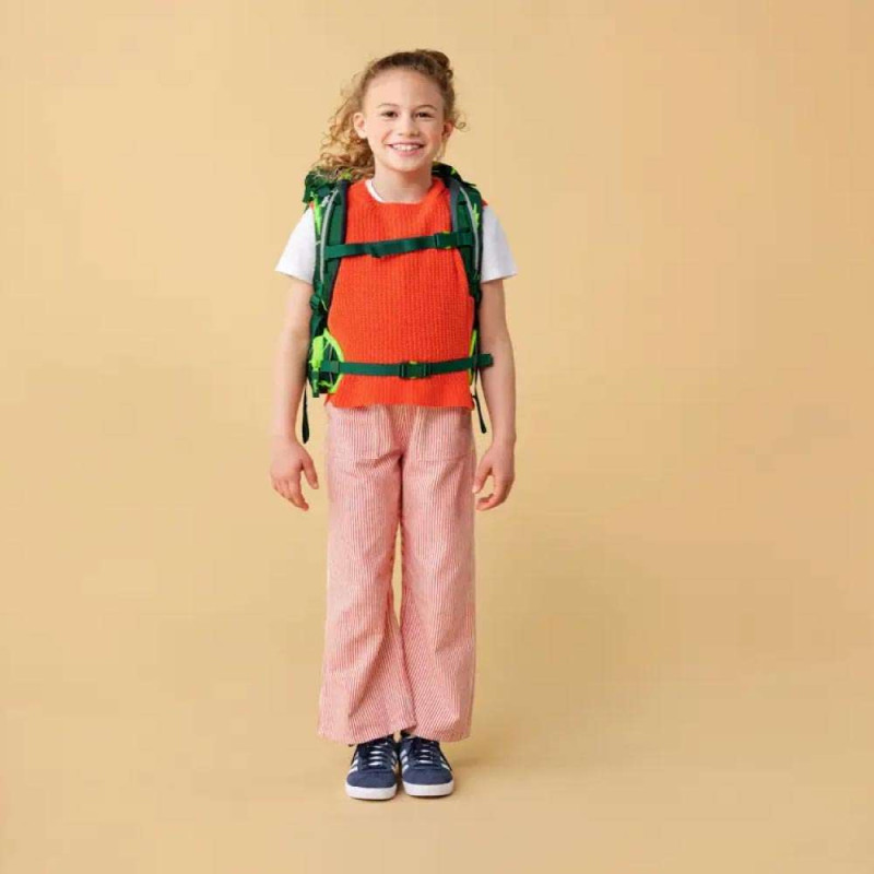 ERGOBAG Schulrucksack Set 6 tlg MAXI - Bärtastisch Kind mit Schulranzen Front