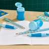 STABILO Ergonomischer Dosenspitzer EASYsharpener auf Tisch mit Bleistift