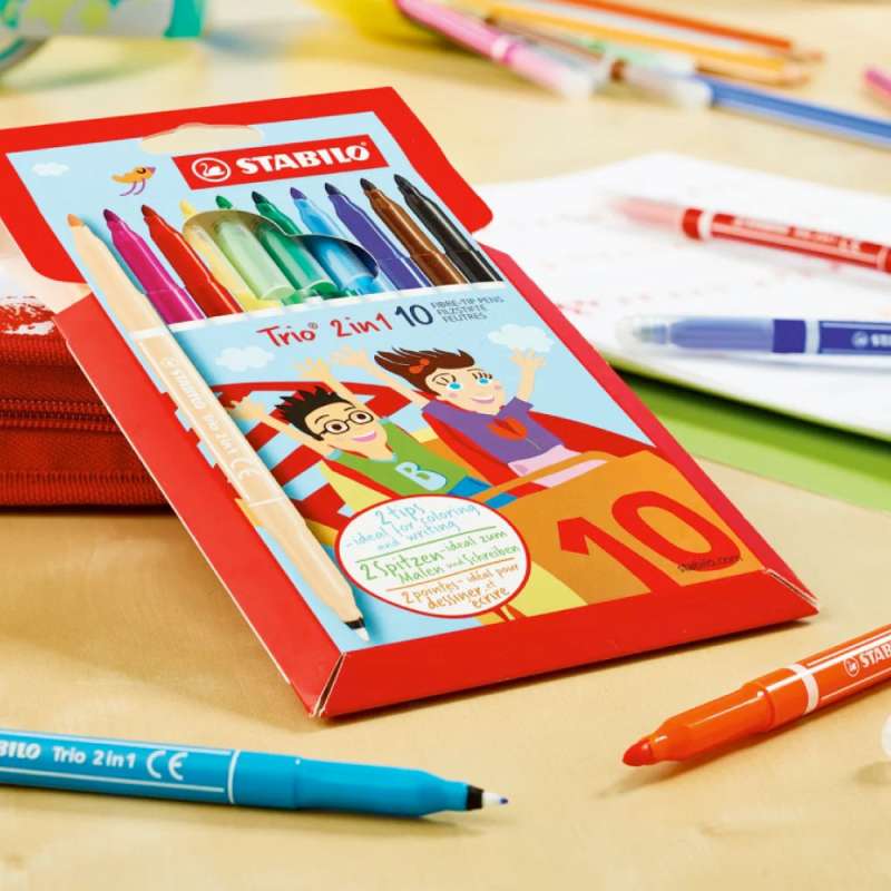 STABILO Filzstift und Fineliner Trio 2 in 1 10er Set auf dem Tisch